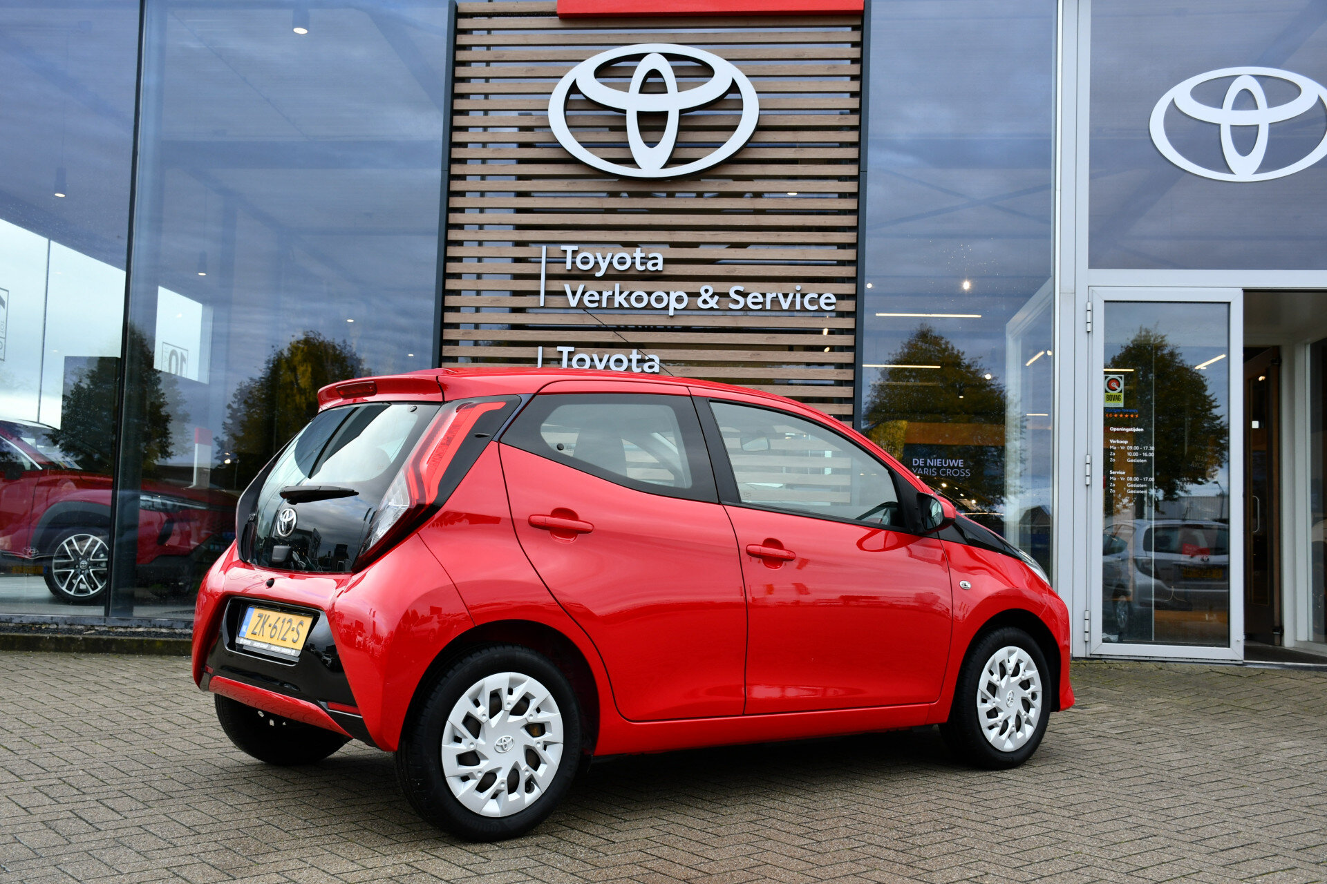 Toyota Aygo 1.0 VVT-i x-play limited 5-deurs 72pk - Afbeelding 3