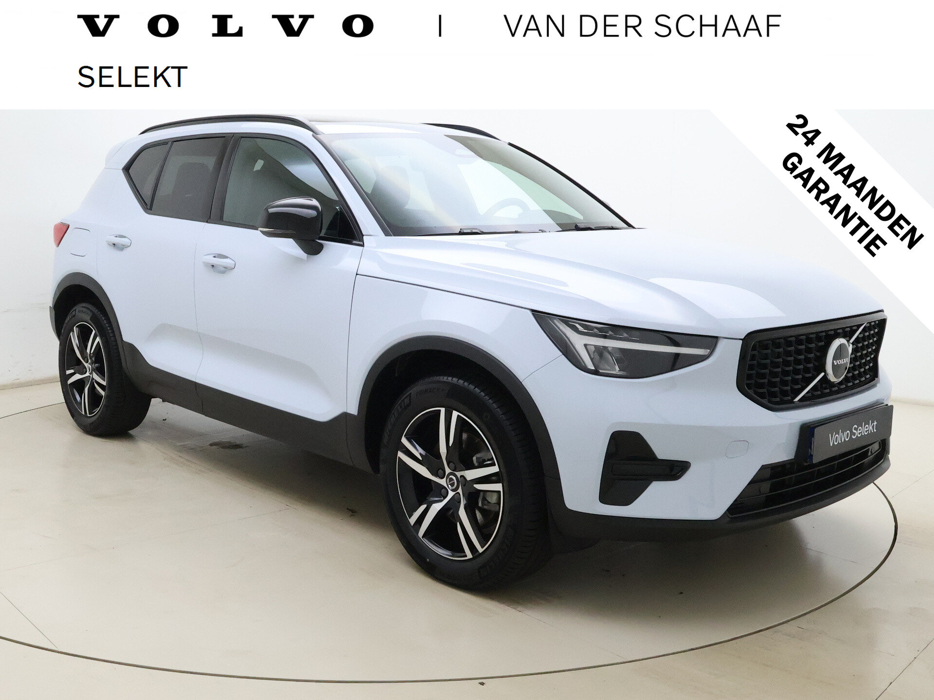 Volvo XC40 B4 211pk Plus Dark