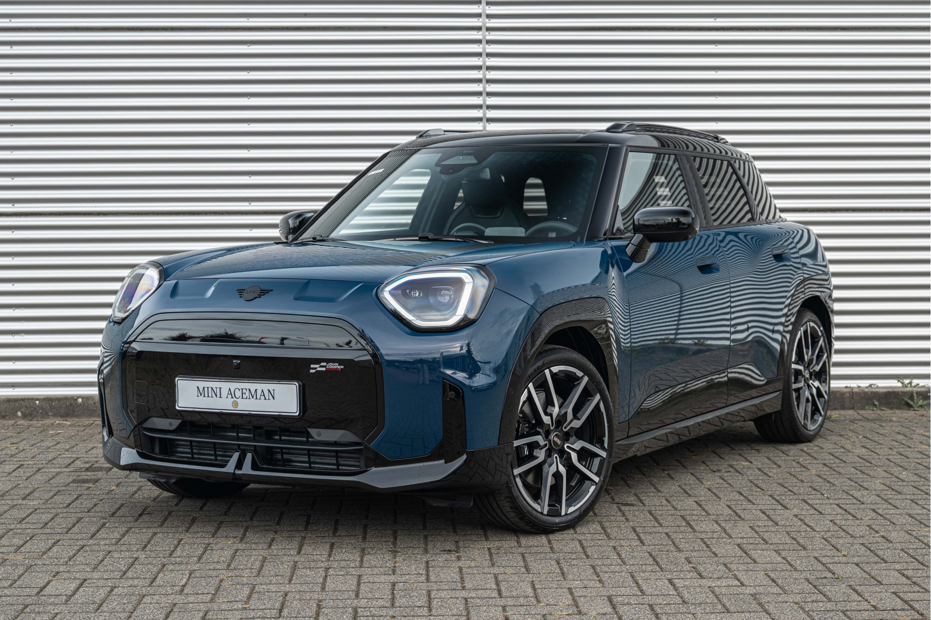 MINI Aceman SE / John Cooper Works / Pakket L