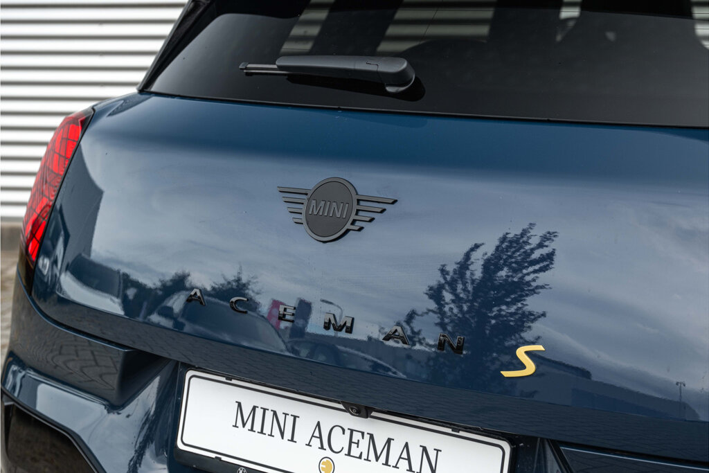 MINI Aceman 17