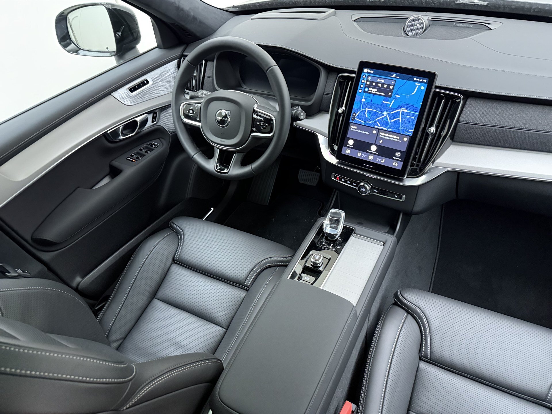 Volvo XC90 T8 Plug-in hybrid AWD Ultra Black Ed. Exec. MY27 - Afbeelding 2