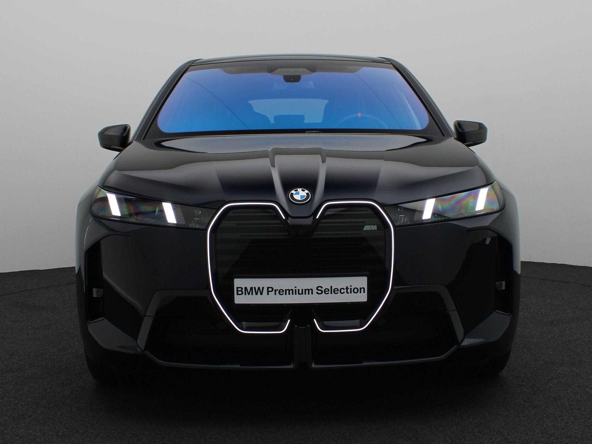 BMW iX xDrive M70 - Afbeelding 3