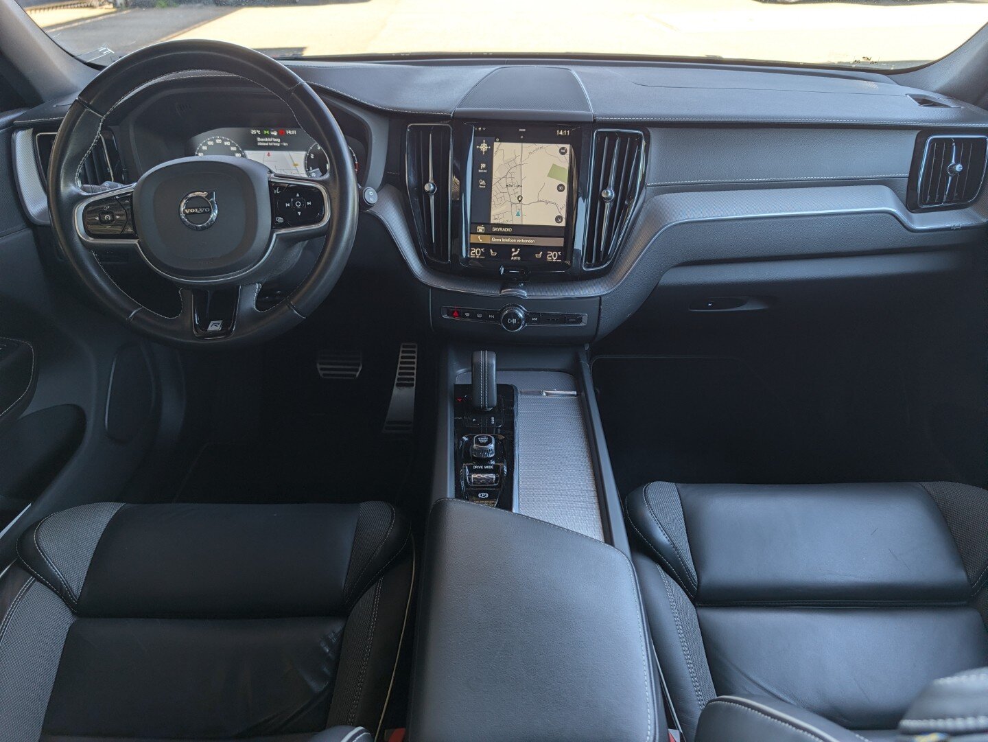 Volvo XC60 2.0 B5 R-Design 250PK | Trekhaak | Leder | Memory | Navi | 360 Camera | PDC | ACC | Stoelverw. - Afbeelding 2