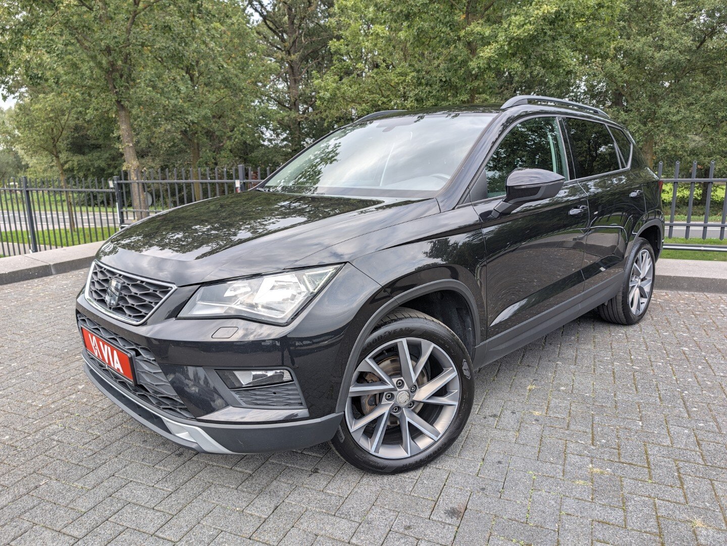 SEAT Ateca 1.5 TSI | 150PK | SPORT | Trekhaak | Stoelverw. | Tiptronic | Cruise Control | PDC | LED | Climate Control | - Afbeelding 1