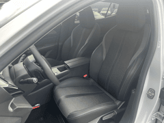 Peugeot 408 1.2 Hybrid 145 e-DCS6 Allure | Navi | Camera | PDC | Leer | Climate Control - Afbeelding 4
