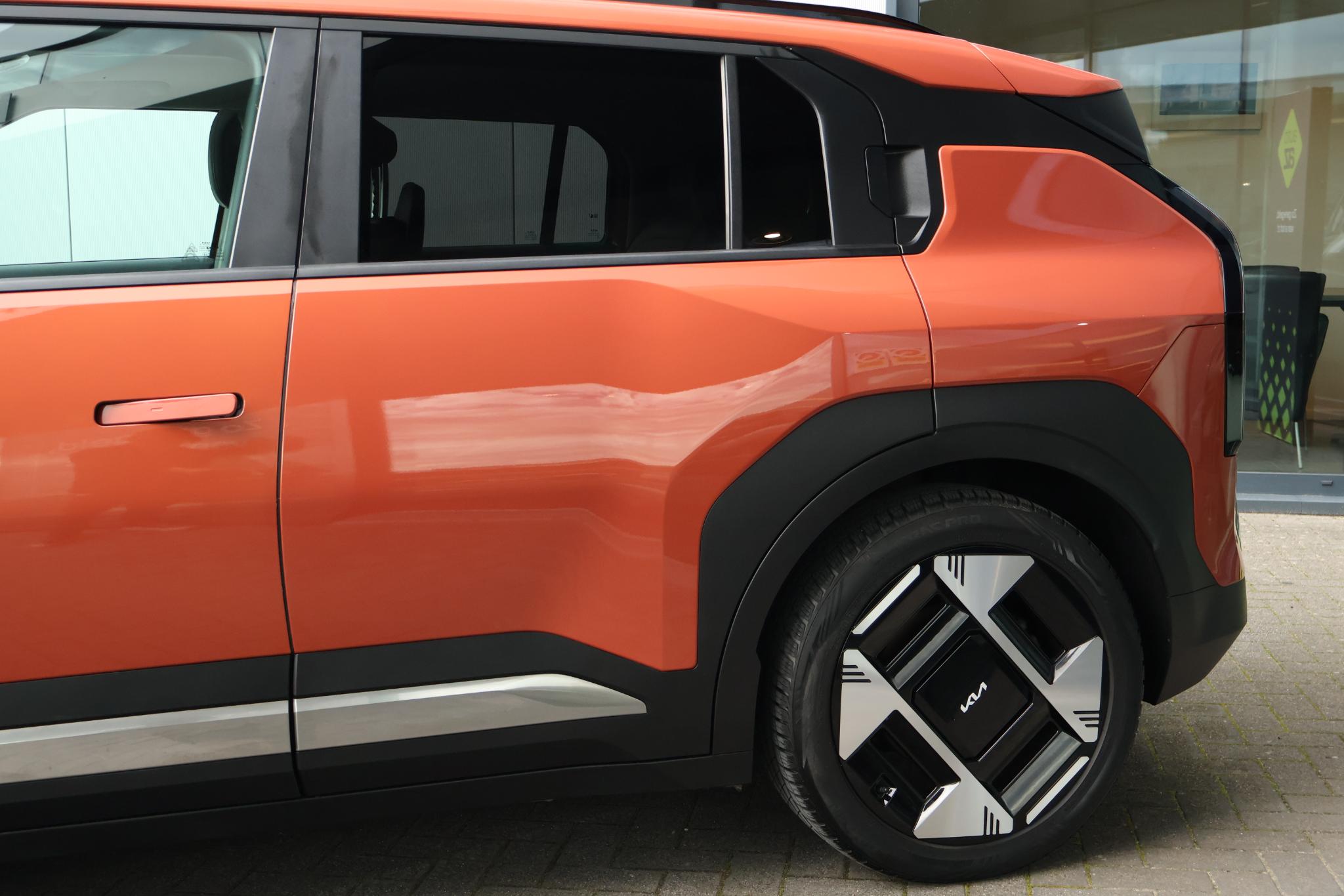 Kia EV3 Plus Advanced 81.4 kWh - Bild 5