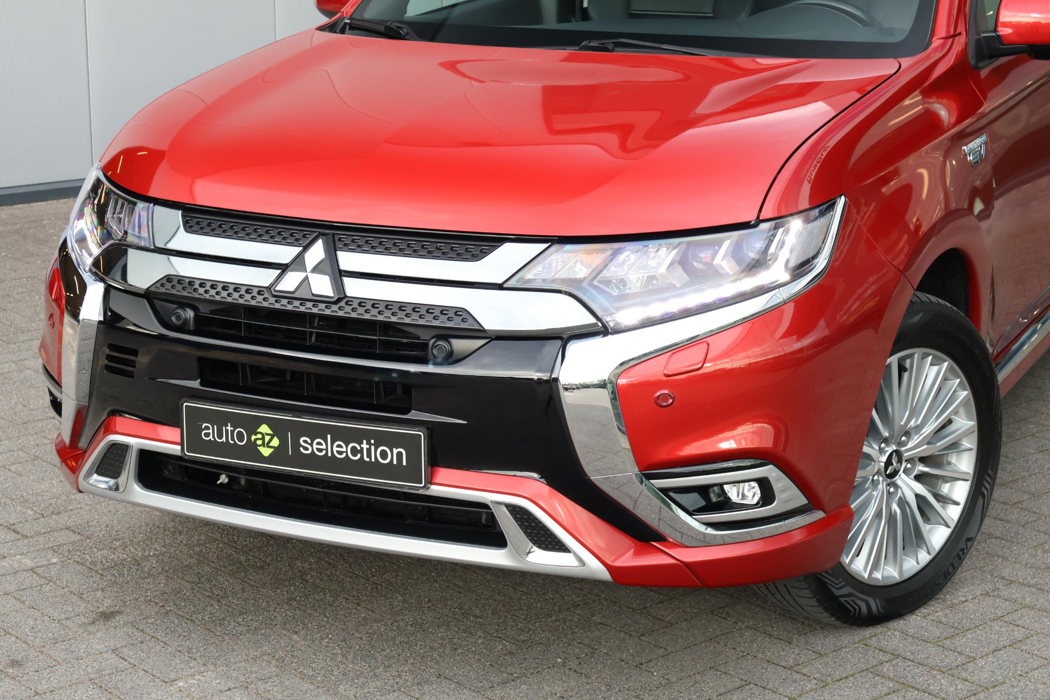 Mitsubishi Outlander 2.4 PHEV S-Edition - Bild 3