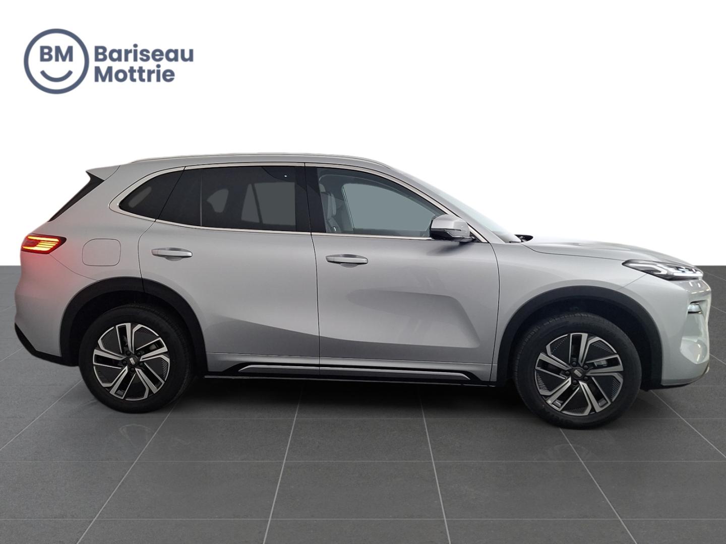 Geely Starray EM-i EM-i PRO PHEV*LEDER*ZETELVERWARMING*360° CAMERA*DAB*GPS*CARPLAY*SENSOREN ACHTER* - Afbeelding 3