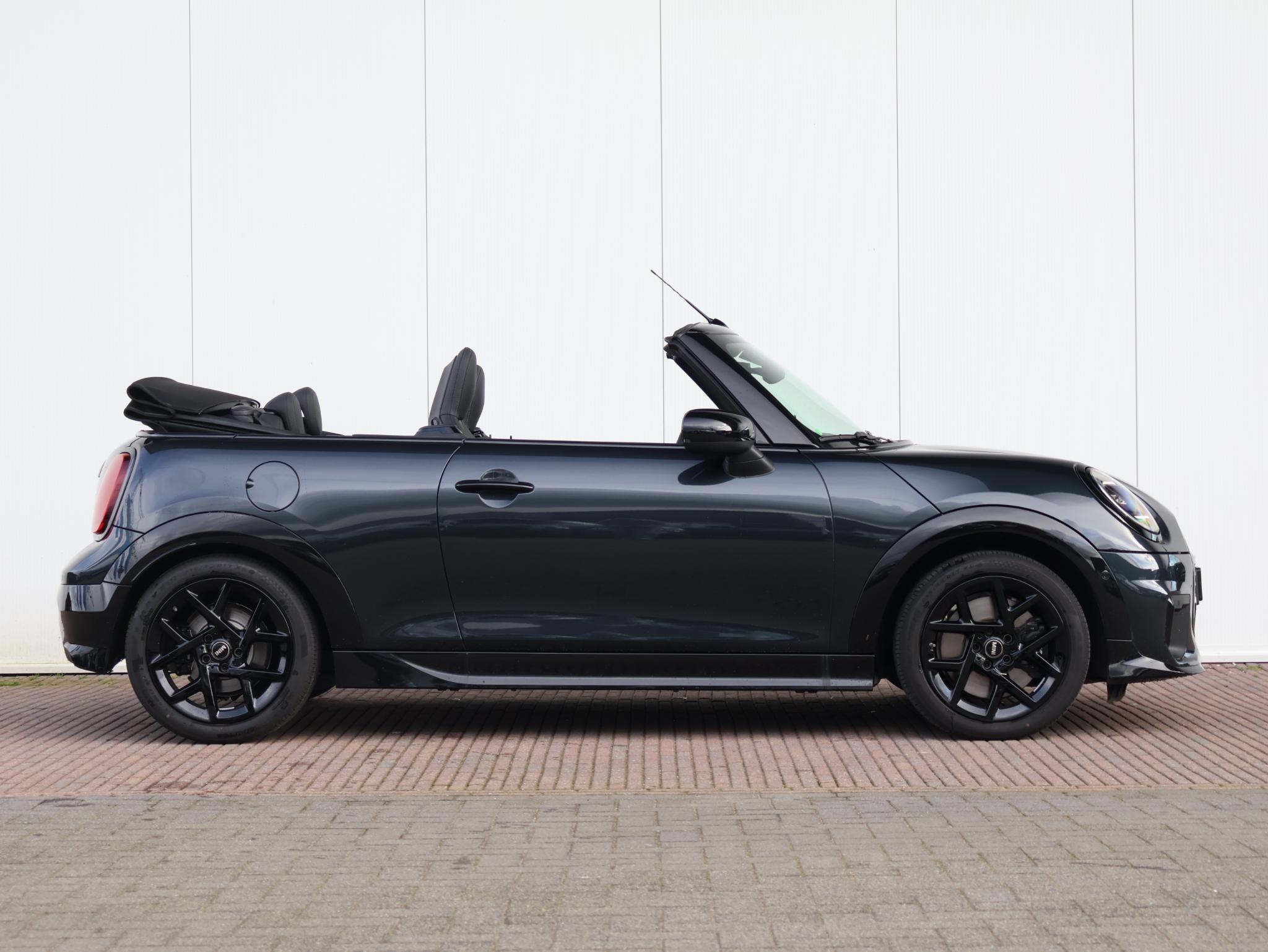 MINI Cabrio