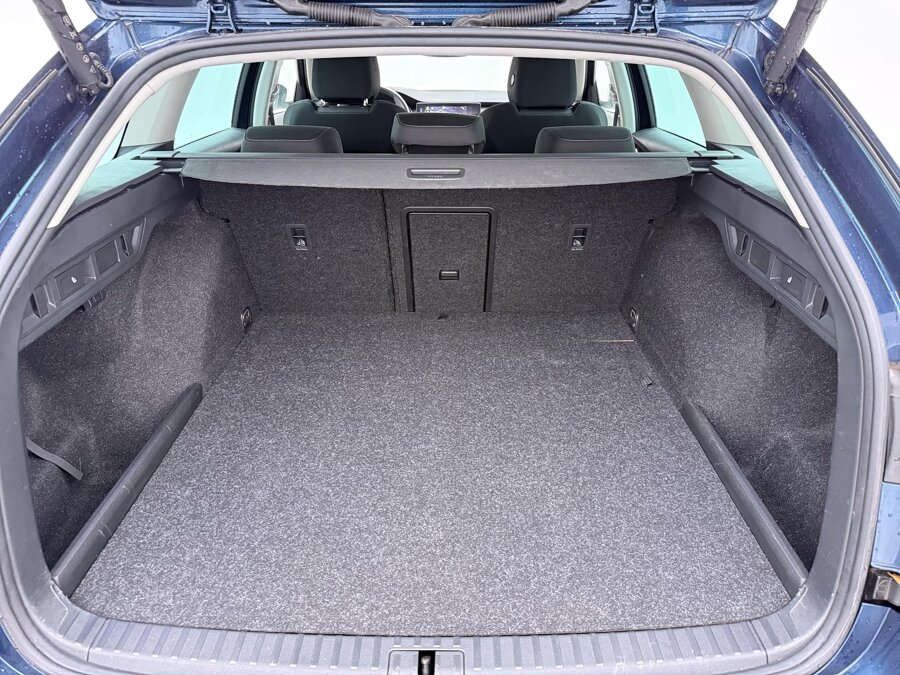 Škoda Octavia Combi 1.4 TSI iV PHEV Ambition