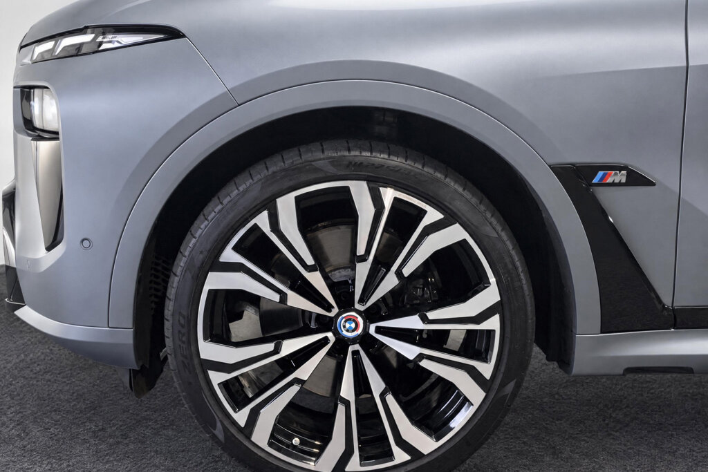 BMW X7 5