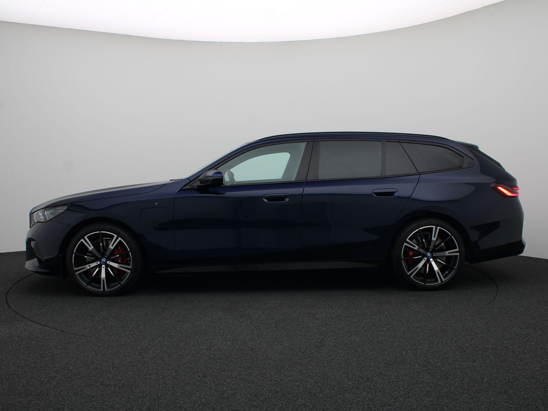 BMW 5 Serie Touring 550e xDrive - Afbeelding 4