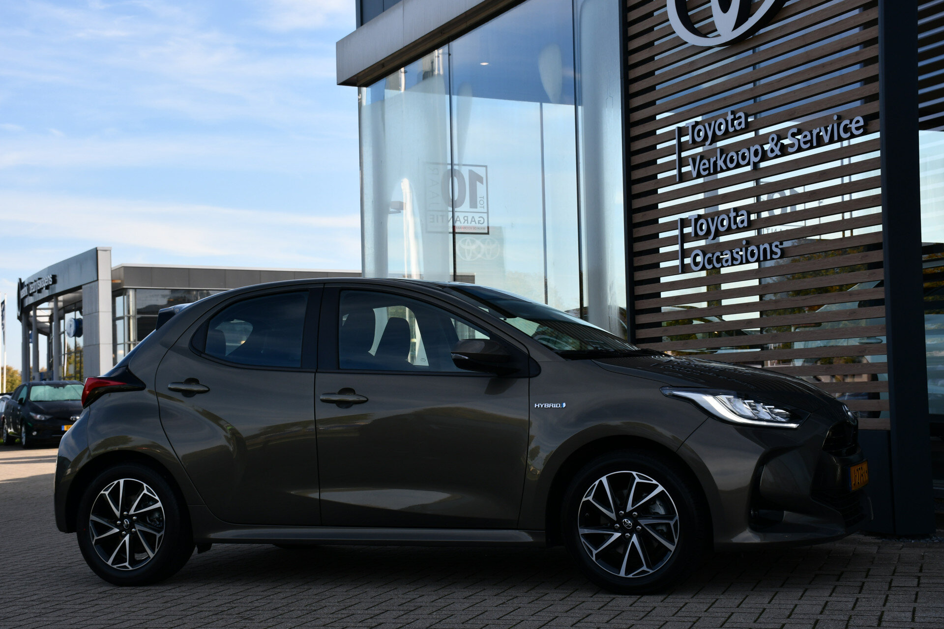 Toyota Yaris 1.5 Hybrid First Edition Automaat 116pk - Afbeelding 3
