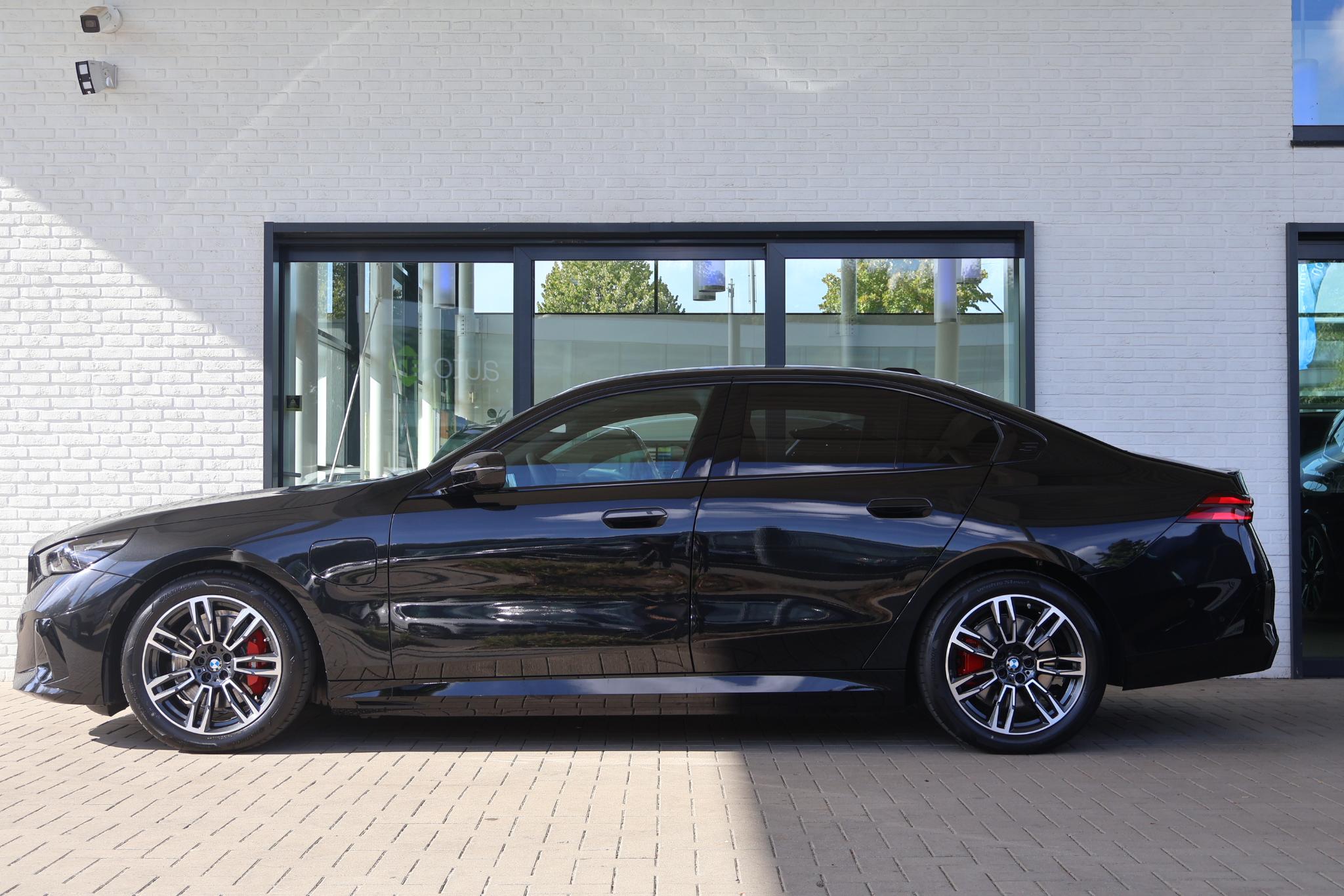 BMW 5 Serie Sedan 530e - Afbeelding 5