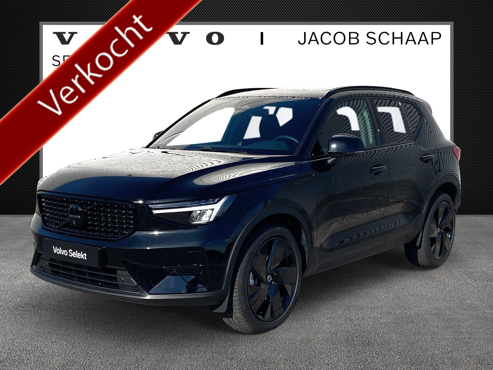Volvo XC40 B4 Plus Black Edition