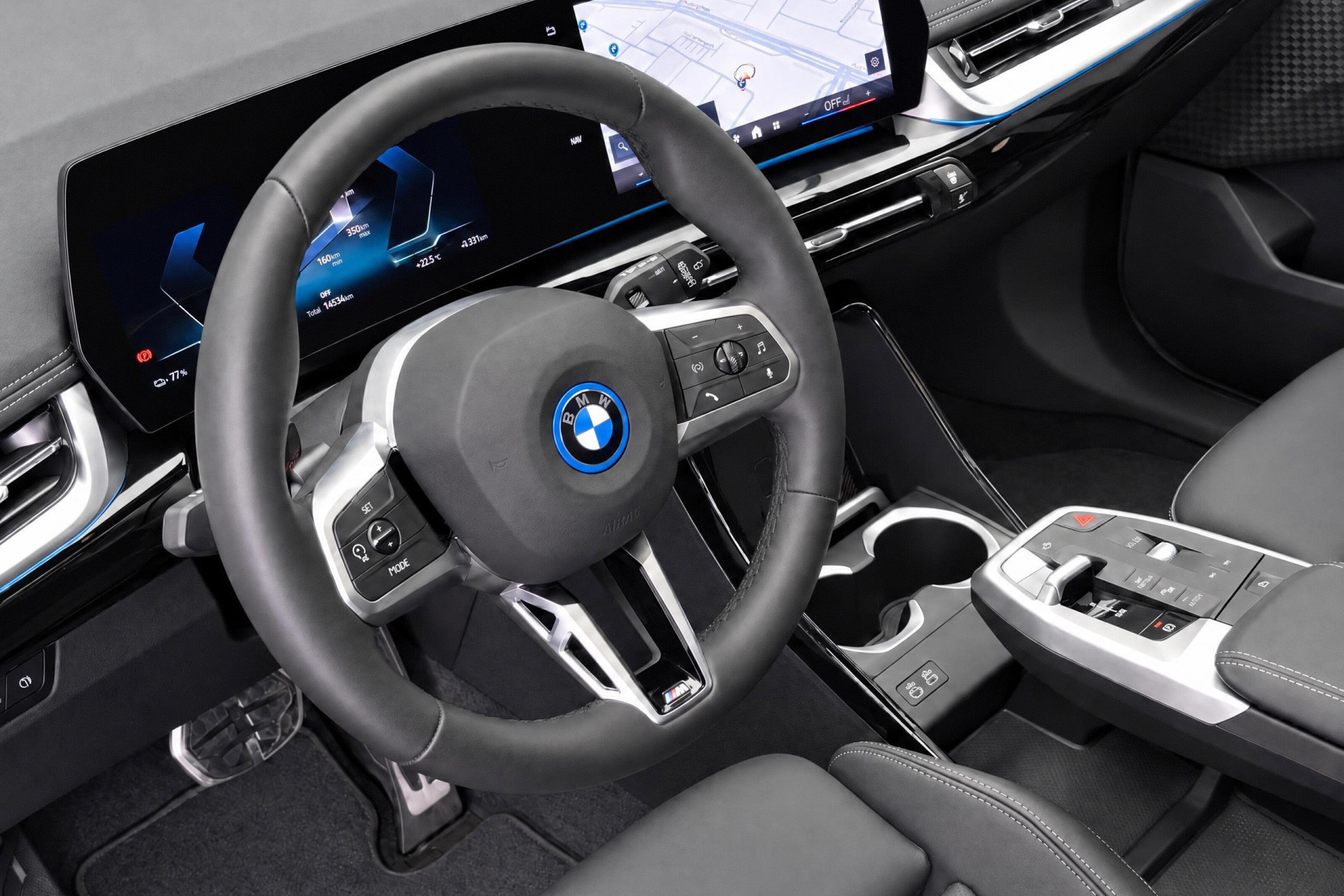 BMW iX1 8