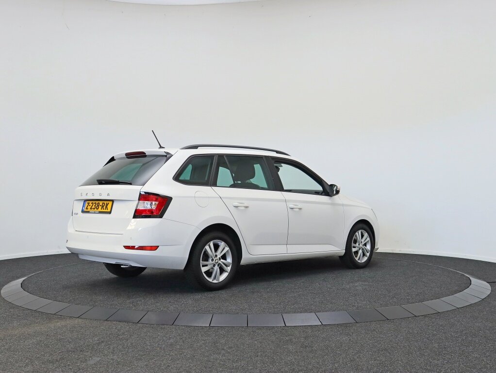 Škoda Fabia Combi 1.0 TSI Business Edition | Carplay | PDC | All-seasons - Afbeelding 2