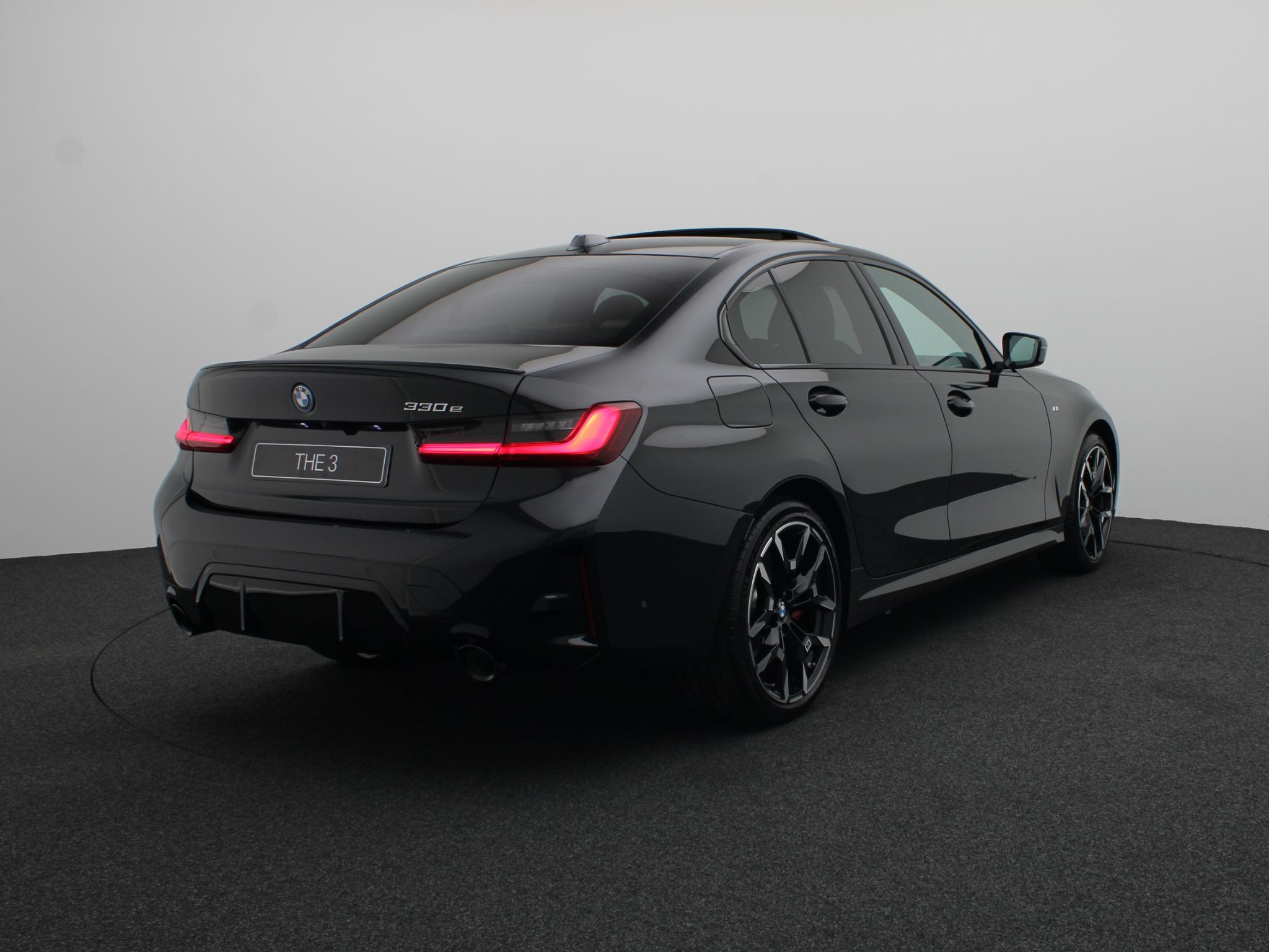 BMW 3-serie 330e - Afbeelding 2