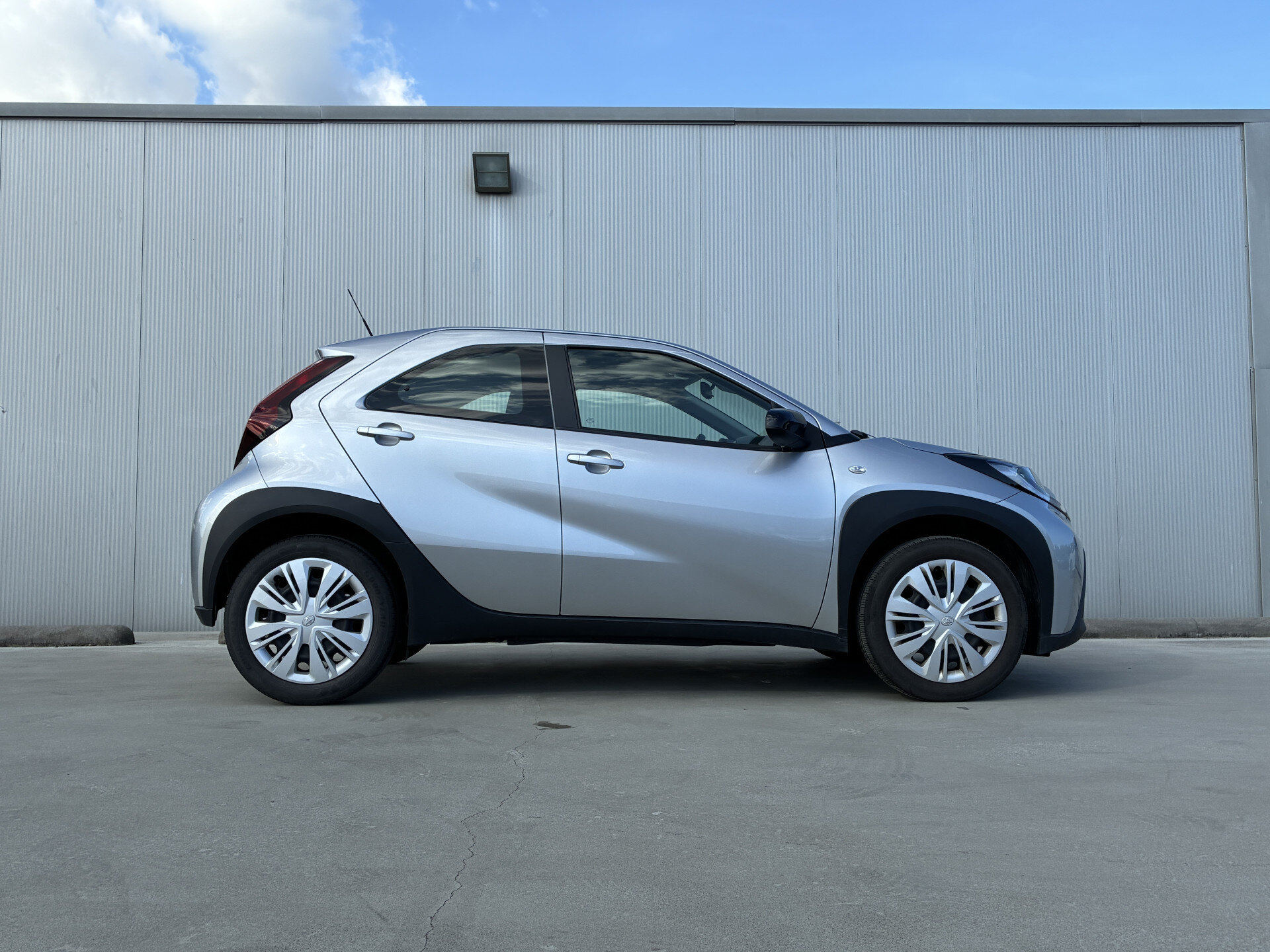 Toyota Aygo X 1.0 VVT-i S-CVT Play - Afbeelding 3