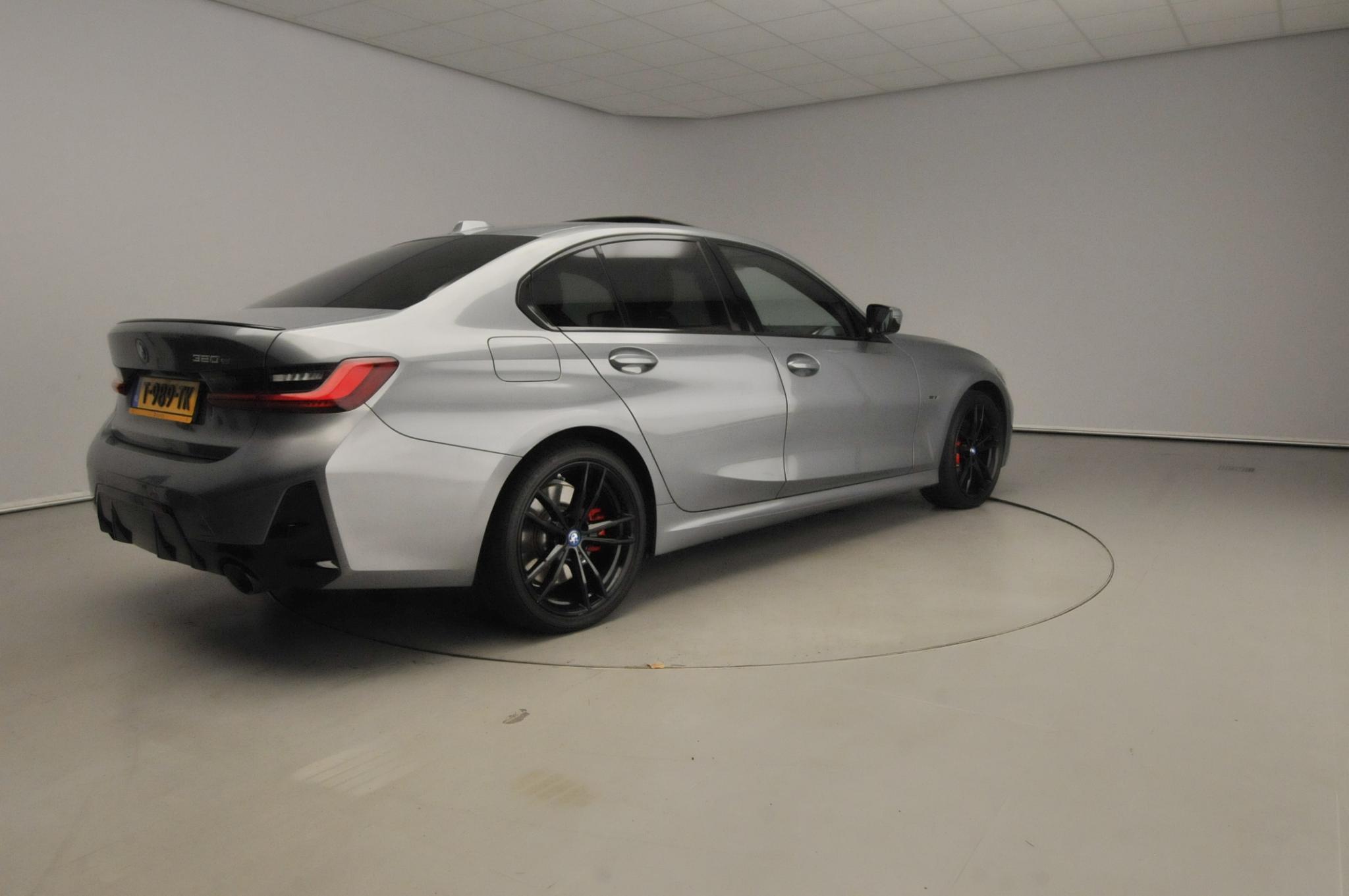 BMW 3 Serie Sedan 320e - Afbeelding 2