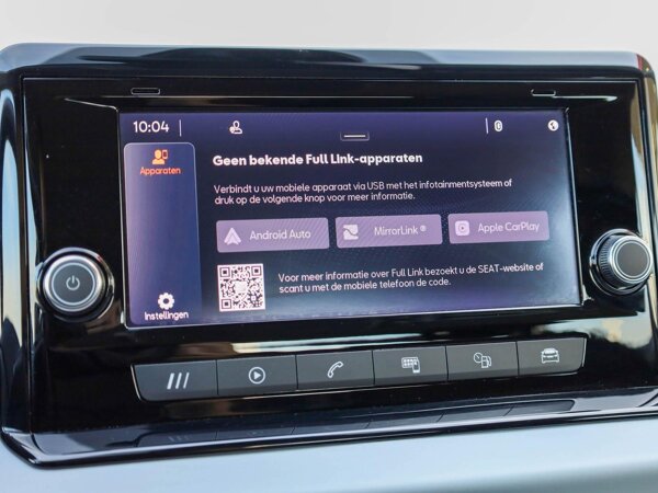 Apple Carplay/Android Auto Apple Carplay/Android Auto