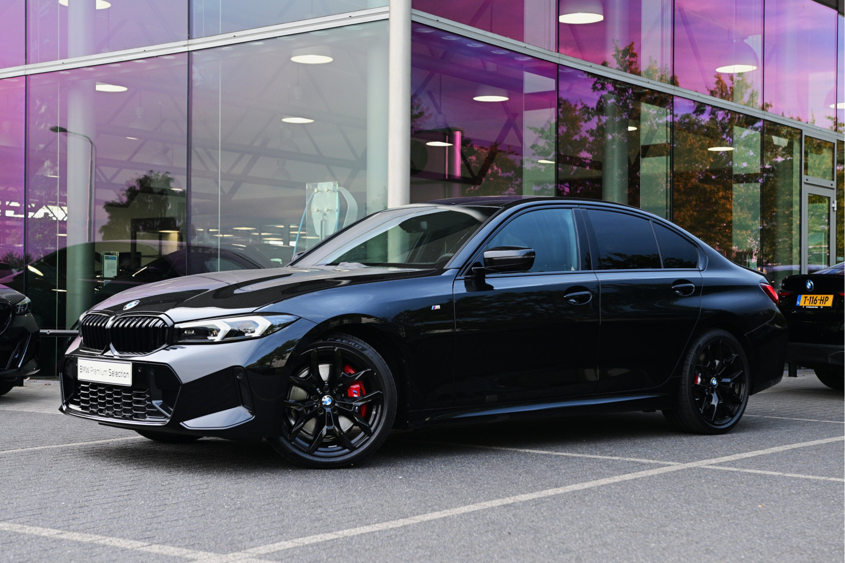 BMW 3 Serie 318i M Sport Automaat