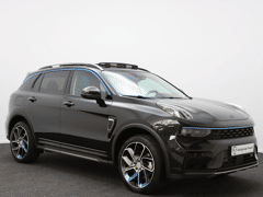 Lynk & Co 01 1.5 PHEV 261 pk | Panoramadak | Navigatie | All-season banden - Afbeelding 3
