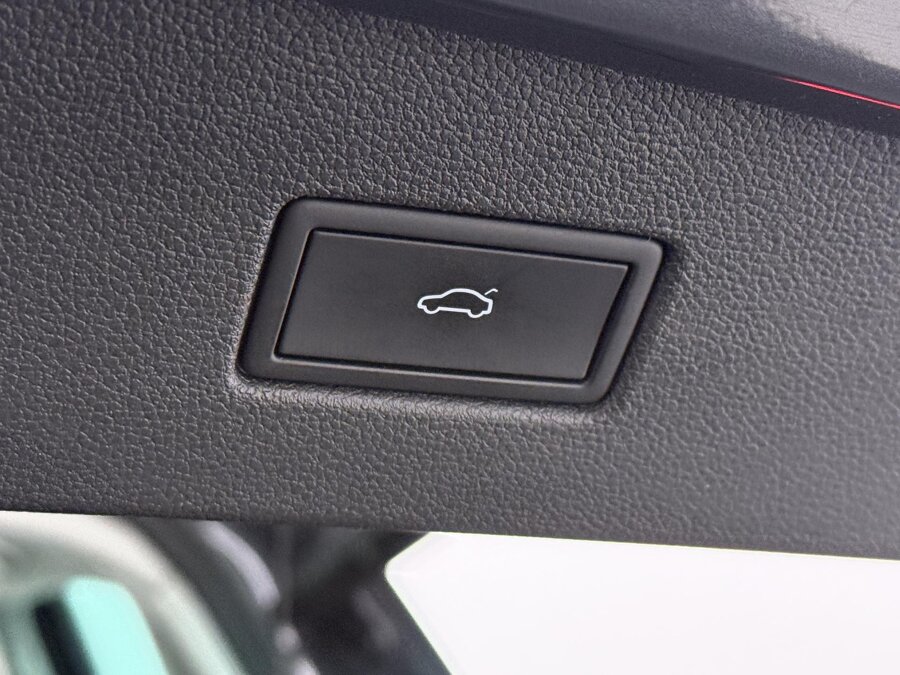 Volkswagen Tiguan 1.4 TSI eHybrid Elegance