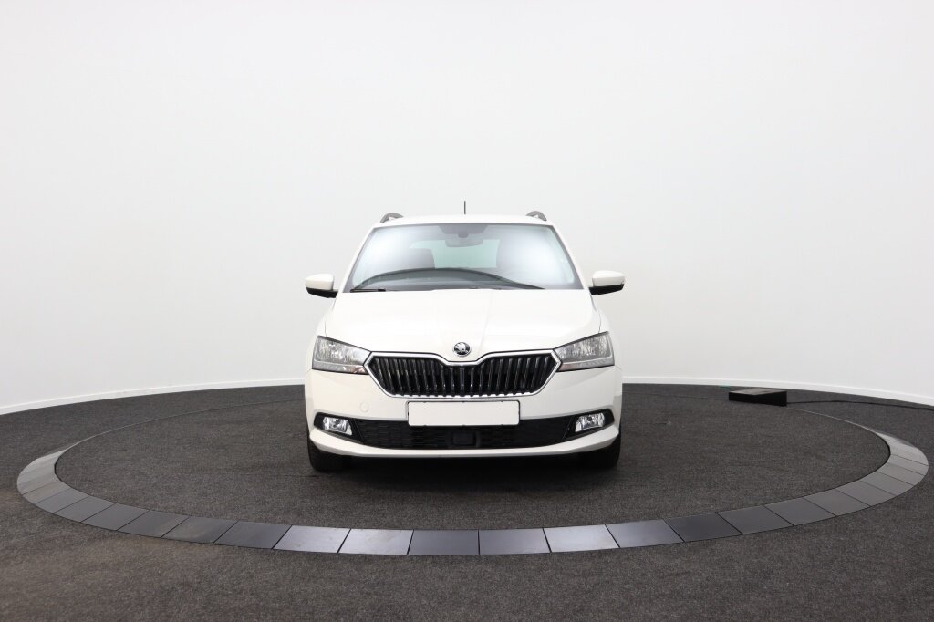 Škoda Fabia 1.0 TSI Ambition | Automaat | Cruise Control | Stoelverwarming - Afbeelding 4
