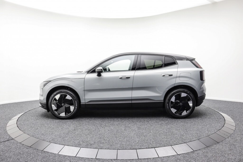 Volvo EX30 Extended Range+ | Pilot assist | Camera | Winterpack - Afbeelding 5