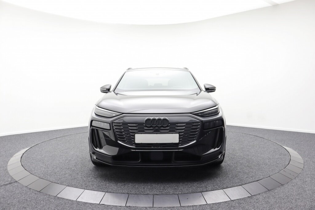 Audi Q6 e-tron Edition one | Quattro | Pano | ACC | Massage | 360° Camera | B&O - Afbeelding 4