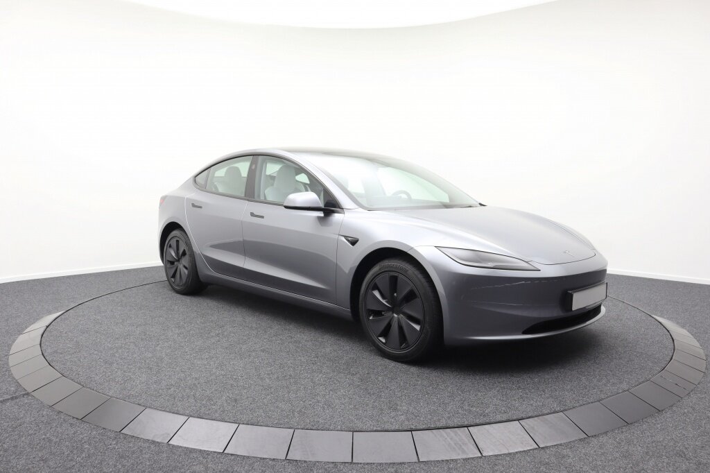 Tesla Model 3 RWD 60kWh | Stoelverwarming- & ventilatie | Autopilot | Pano - Afbeelding 3