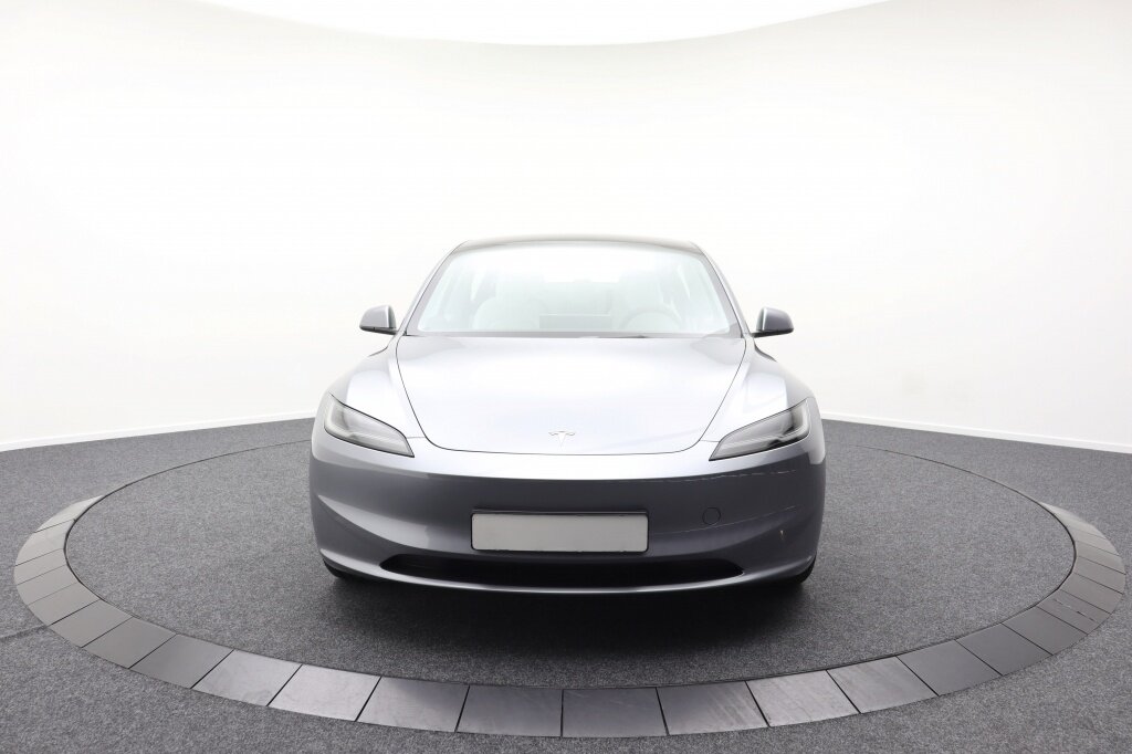 Tesla Model 3 RWD 60kWh | Stoelverwarming- & ventilatie | Autopilot | Pano - Afbeelding 4