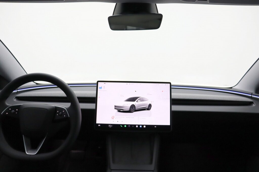 Tesla Model 3 Long Range RWD 78kWh | Stoelverwarming- & ventilatie | Autopilot - Afbeelding 2