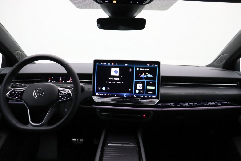 Volkswagen ID.7 Tourer Pro Business 77kWh | Massage | Trekhaak | IQ-Light - Afbeelding 2