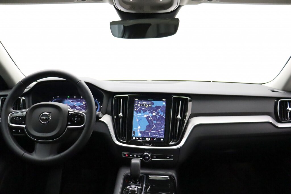 Volvo V60 T6 Plug-in Hybrid AWD | Panoramadak | ACC | Elekt. trekhaak - Afbeelding 2