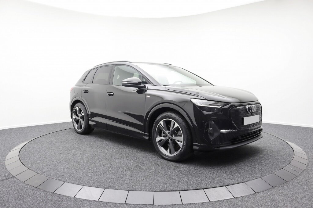 Audi Q4 e-tron 40 S-Edition 77kWh | 150kW | Adaptive cruise | Camera | Navi - Afbeelding 3