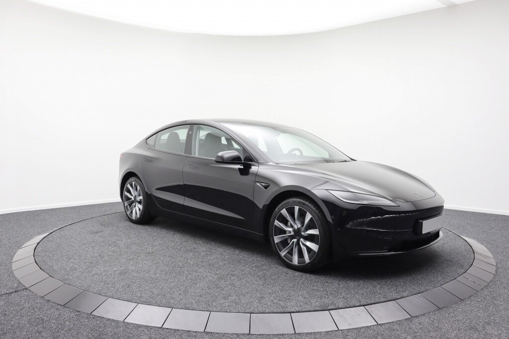 Tesla Model 3 Long Range AWD 75kWh| Autopilot | Stoel- verwarming & ventilatie - Afbeelding 3