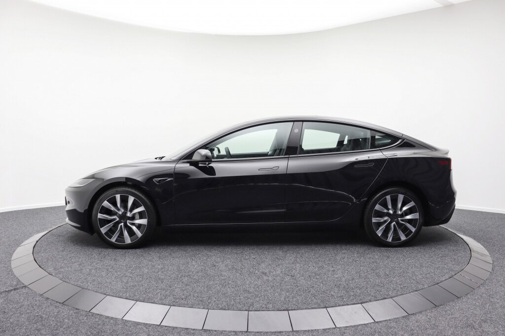 Tesla Model 3 Long Range AWD 75kWh| Autopilot | Stoel- verwarming & ventilatie - Afbeelding 5