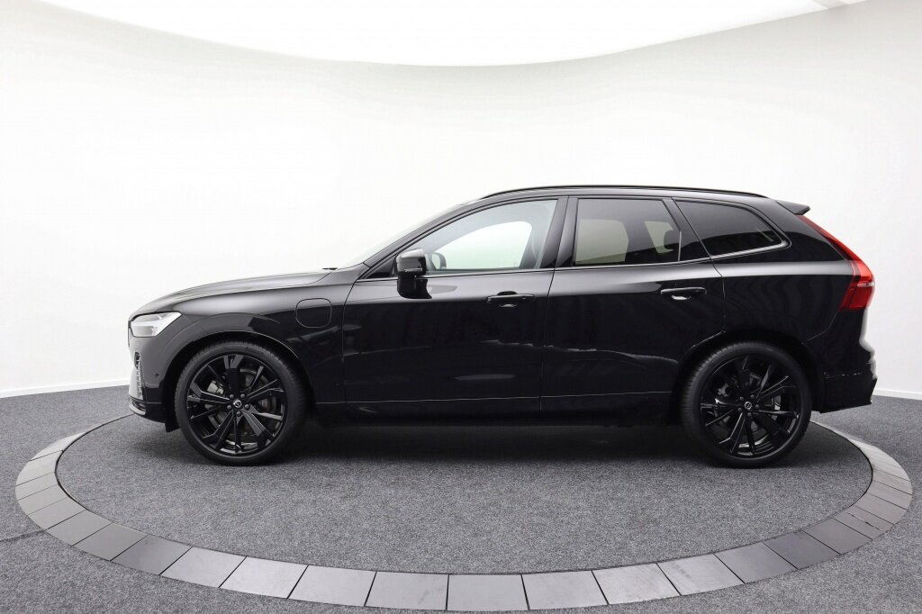 Volvo XC60 T8 AWD Ultra Black | Plug-In | Pano | Bowers&Wilkins | Luchtveri - Afbeelding 5