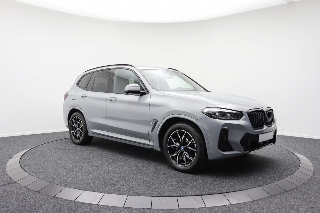 BMW X3 xDrive30e | M-Sport | Plug-In | Adaptive cruise | Elek. trekhaak - Afbeelding 3