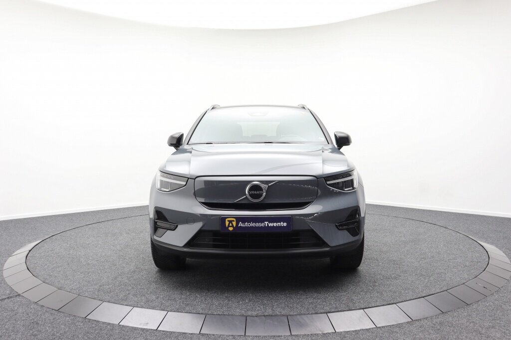 Volvo XC40 P8 Twin Pure Electric AWD | Pilot assist | Stoelverwarming - Afbeelding 4
