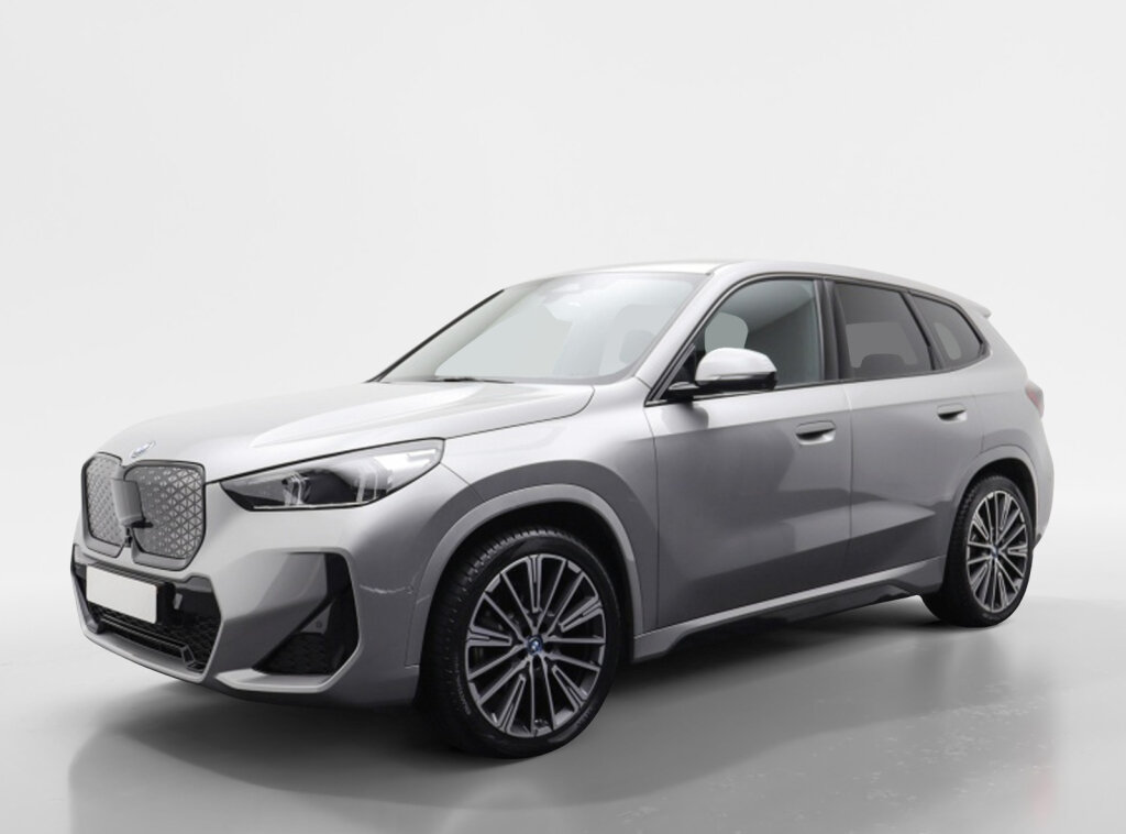 BMW iX1 xDrive30 M-Sport | HUD | Keyless | 360° camera | stoelverwarming