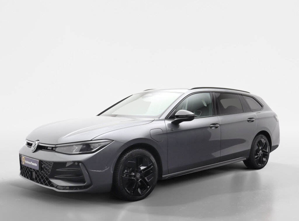 Volkswagen Passat Variant 1.5TSI eHybrid R-Line | Panoramadak | Massage | Adaptieve cruise - Afbeelding 1