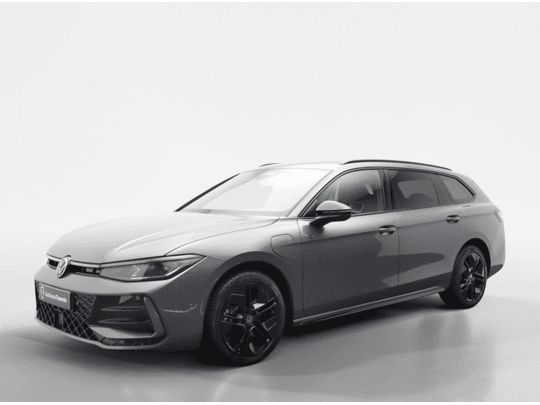 Volkswagen Passat Variant 1.5TSI eHybrid R-Line | Panoramadak | Massage | Adaptieve cruise