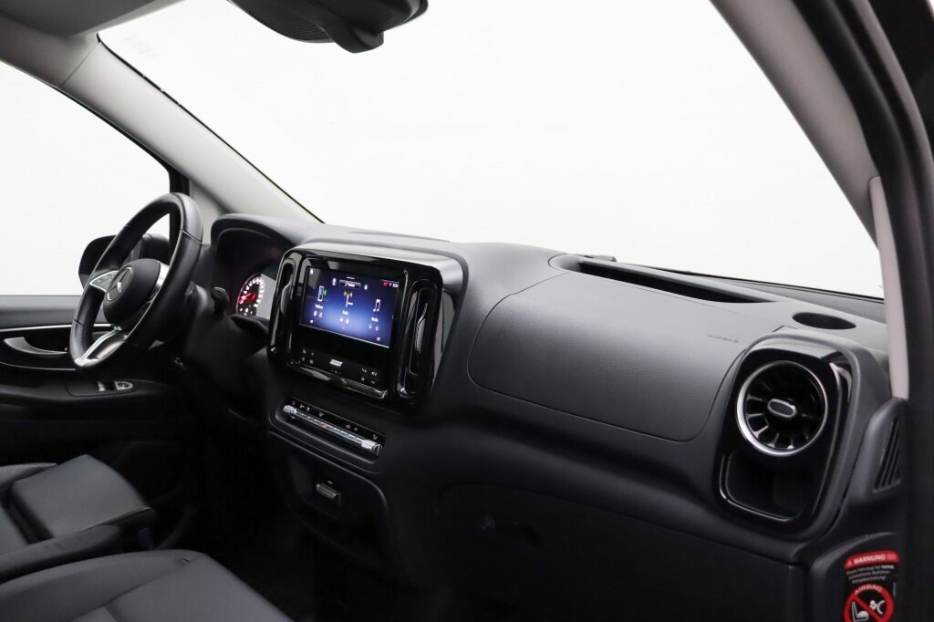 Mercedes-Benz Vito 116CDI RWD select L2H1 | Trekhaak | Camera | Stoelverwarming - Afbeelding 2