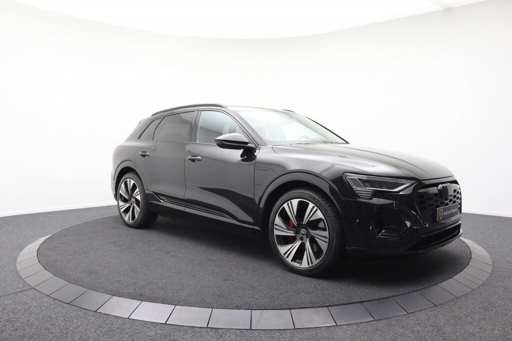 Audi Q8 e-tron 55 quattro S-Edition 115kWh | Pano | Adaptieve cruise | Keyless - Afbeelding 3