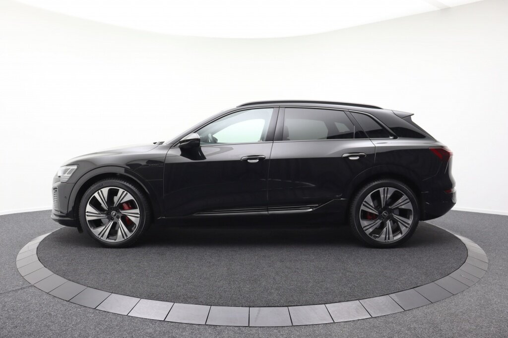 Audi Q8 e-tron 55 quattro S-Edition 115kWh | Pano | Adaptieve cruise | Keyless - Afbeelding 5