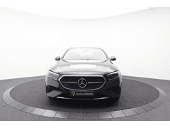 Mercedes-Benz E-Klasse 300e Avantgarde Advanced+ | Elekt. trekhaak | Adaptieve cruise - Afbeelding 4