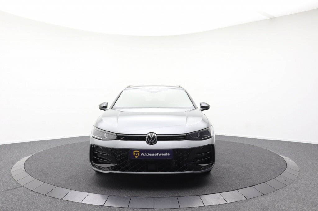 Volkswagen Passat Variant 1.5TSI eHybrid R-Line | Panoramadak | Massage | Trekhaak - Afbeelding 4